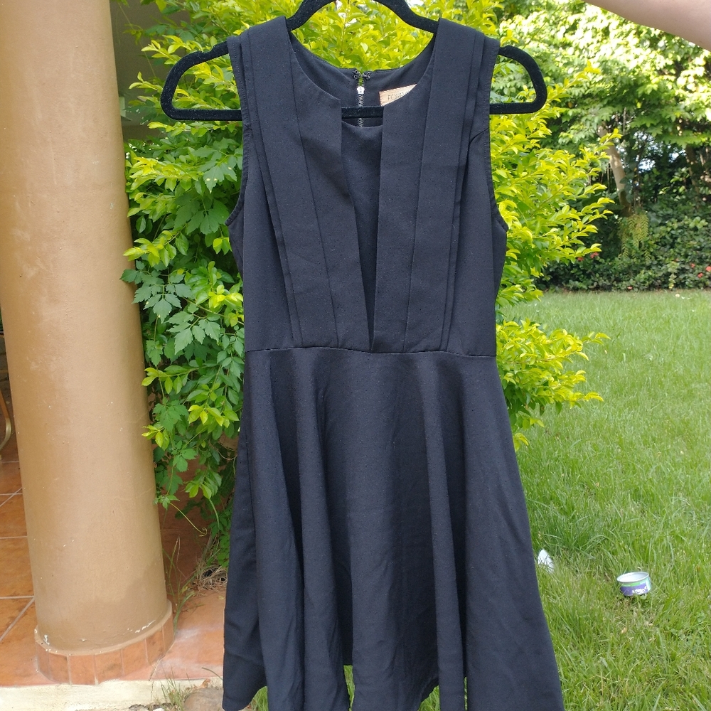 Forever 21 black dress